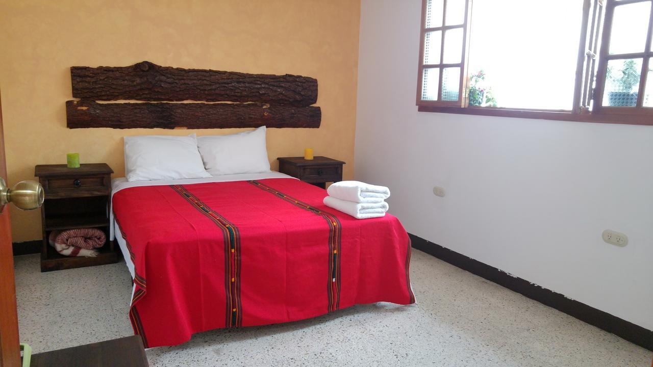 Ixkanul Antigua Hotel Extérieur photo