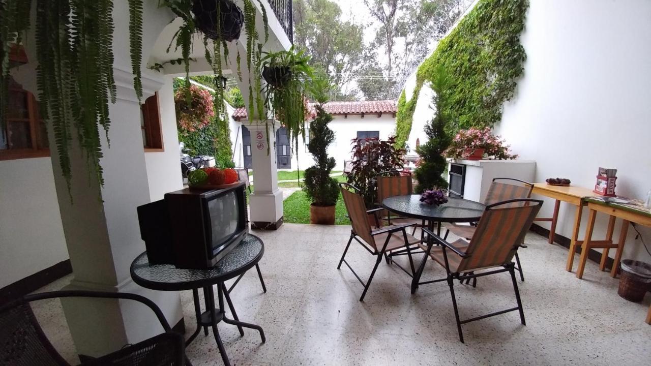 Ixkanul Antigua Hotel Extérieur photo